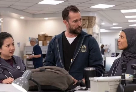 Картинка из сериала Питт